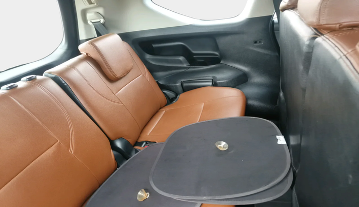 2018 Toyota Innova Crysta 2.4 GX 8 STR, Diesel, Manual, 53,015 km, interior