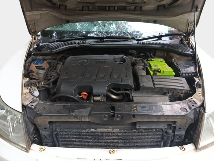 2010 Skoda Laura AMBIENTE 1.9 TDI MT, Diesel, Manual, 2,00,024 km, exterior