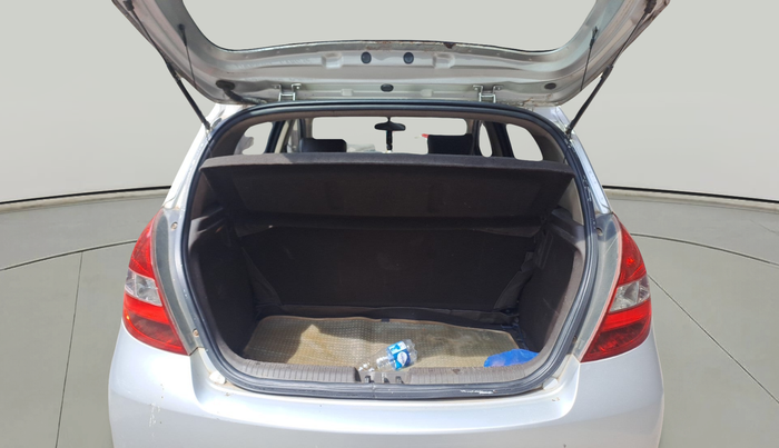 2012 Hyundai i20 MAGNA 1.2, Petrol, Manual, 87,480 km, exterior