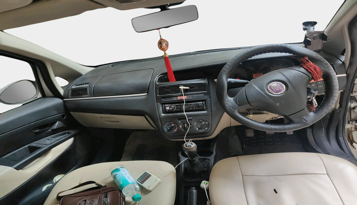 2010 Fiat Linea ACTIVE 1.4 L, Petrol, Manual, 50,938 km, interior