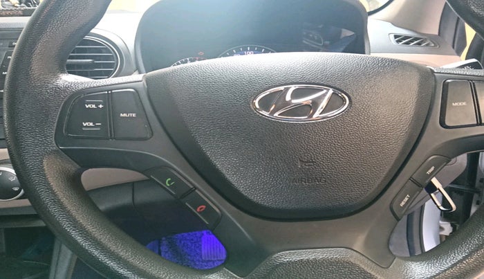 2016 Hyundai Xcent SX 1.2, Petrol, Manual, 92,315 km, interior