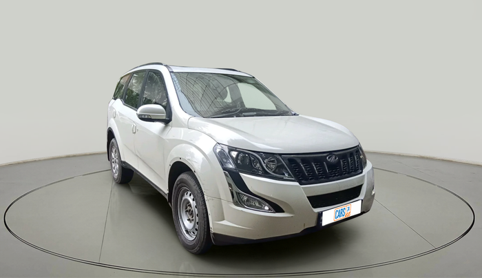 2016 Mahindra XUV500 W10, Diesel, Manual, 54,656 km, exterior