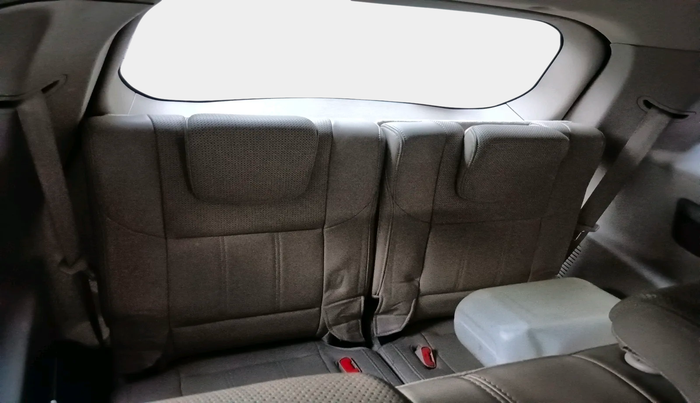 2016 Mahindra XUV500 W10, Diesel, Manual, 54,656 km, interior