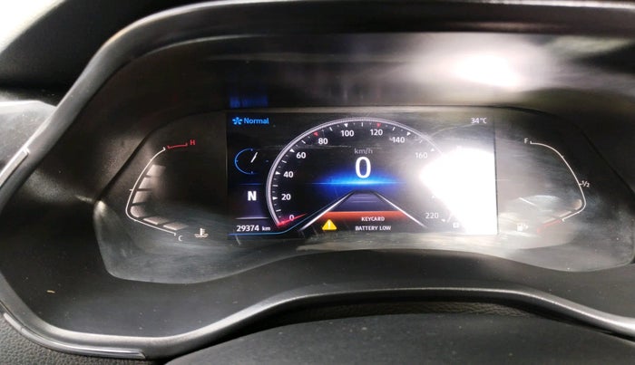 2022 Renault Kiger RXZ AMT DUAL TONE, Petrol, Automatic, 29,374 km, interior