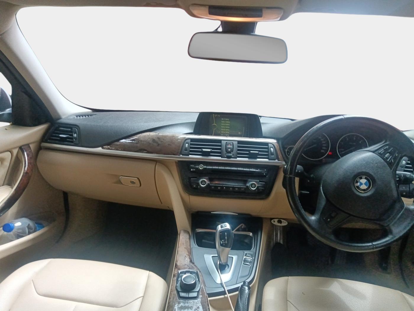 2013 BMW 3 Series 320d, Diesel, Automatic, 82,535 km, interior