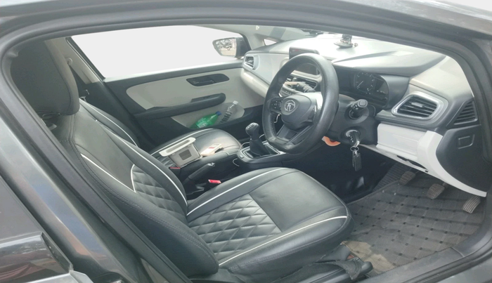 2022 Tata ALTROZ XM PLUS DIESEL, Diesel, Manual, 38,213 km, interior