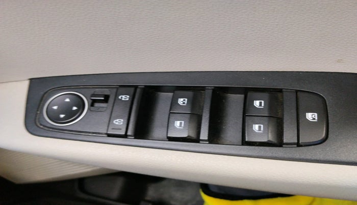 2023 KIA CARENS PRESTIGE 1.5 PETROL 7 STR, Petrol, Manual, 9,281 km, interior