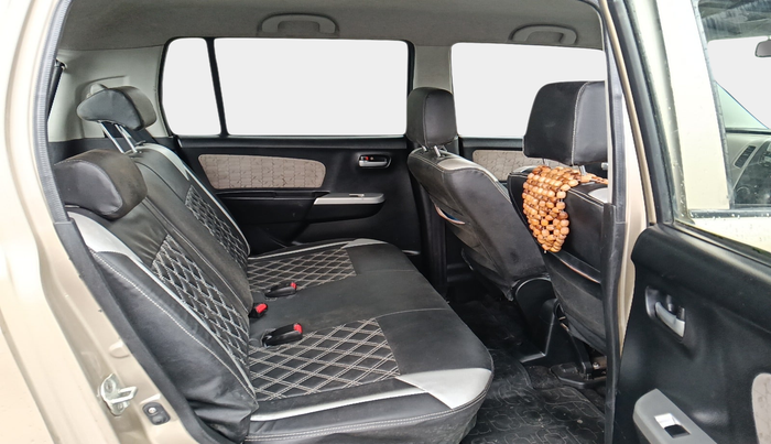 2013 Maruti Wagon R 1.0 VXI, Petrol, Manual, 72,994 km, interior