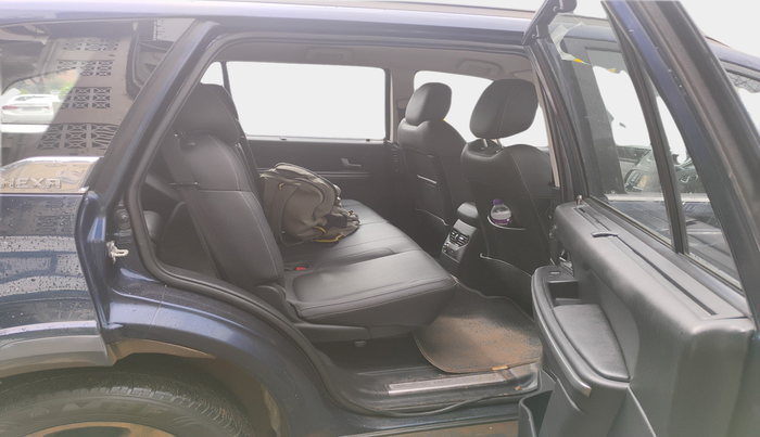 2017 Tata Hexa XTA 4X2 7 STR, Diesel, Automatic, 89,089 km, interior
