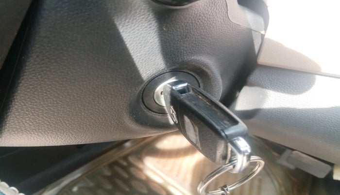 2016 Hyundai Xcent S 1.2, Petrol, Manual, 35,739 km, interior