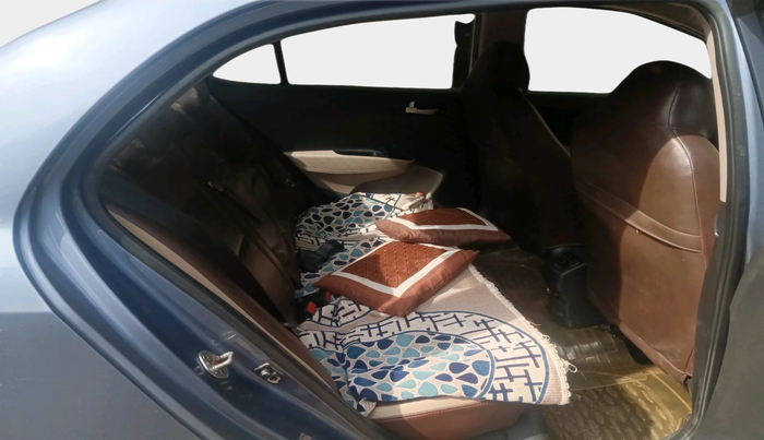 2016 Hyundai Xcent S 1.2, Petrol, Manual, 35,739 km, interior