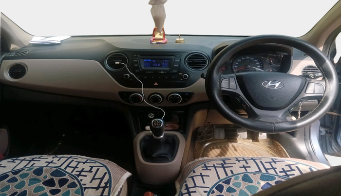 2016 Hyundai Xcent S 1.2, Petrol, Manual, 35,739 km, interior