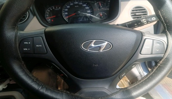 2016 Hyundai Xcent S 1.2, Petrol, Manual, 35,739 km, interior