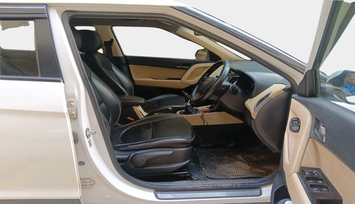 2015 Hyundai Creta SX PLUS 1.6 PETROL, Petrol, Manual, 75,094 km, interior