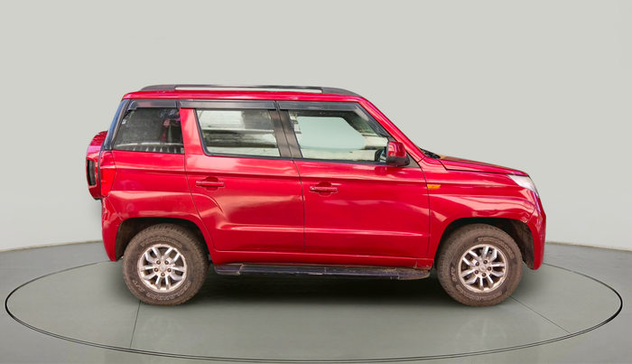 2016 Mahindra TUV300 T8 AMT, Diesel, Automatic, 76,227 km, exterior