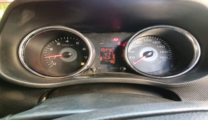 2016 Mahindra TUV300 T8 AMT, Diesel, Automatic, 76,227 km, interior