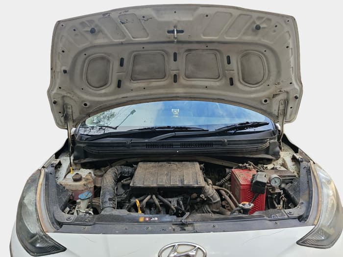 2021 Hyundai AURA S 1.2 CNG, Petrol, Manual, 53,216 km, exterior