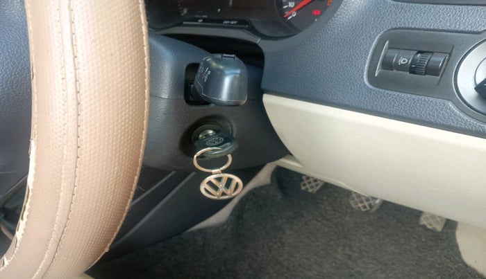 2011 Volkswagen Polo TRENDLINE 1.2L PETROL, Petrol, Manual, 52,211 km, interior