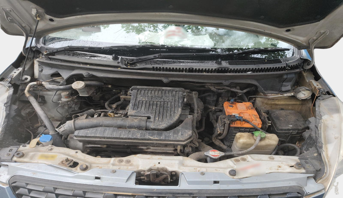 2014 Maruti Ertiga VXI CNG, Petrol, Manual, 1,21,698 km, exterior