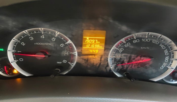 2014 Maruti Ertiga VXI CNG, Petrol, Manual, 1,21,698 km, interior