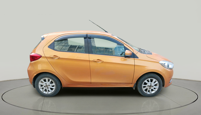 2016 Tata Tiago XZ PETROL, Petrol, Manual, 69,810 km, exterior