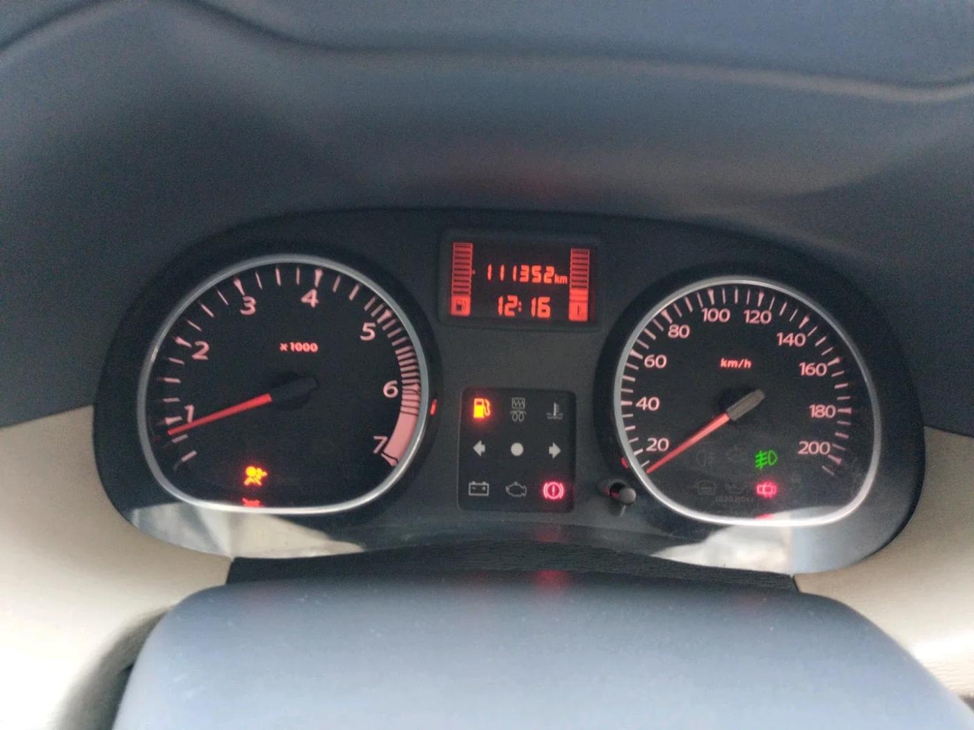 2012 Renault Duster 110 PS RXL DIESEL, Diesel, Manual, 1,11,352 km, interior