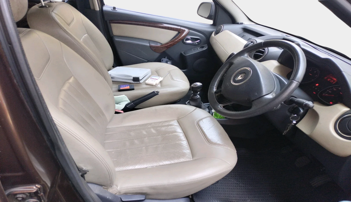 2012 Renault Duster 110 PS RXL DIESEL, Diesel, Manual, 1,11,352 km, interior