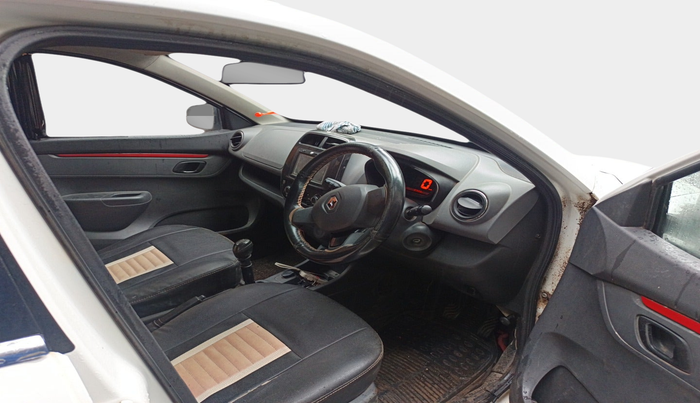 2016 Renault Kwid RXT 0.8, Petrol, Manual, 37,555 km, interior