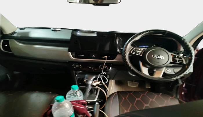 2020 KIA SELTOS HTK PLUS AT 1.5 DIESEL, Diesel, Automatic, 1,37,179 km, interior