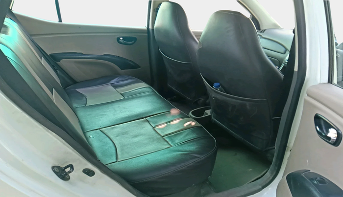 2012 Hyundai i10 MAGNA 1.2, Petrol, Manual, 58,070 km, interior