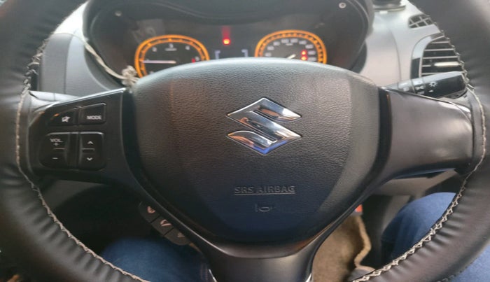 2017 Maruti Vitara Brezza ZDI, Diesel, Manual, 1,06,926 km, interior