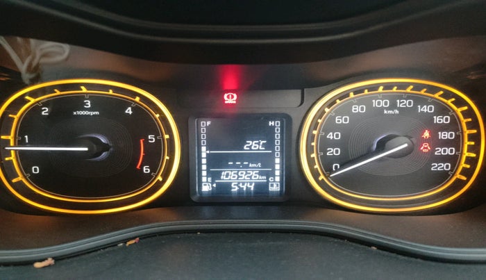 2017 Maruti Vitara Brezza ZDI, Diesel, Manual, 1,06,926 km, interior