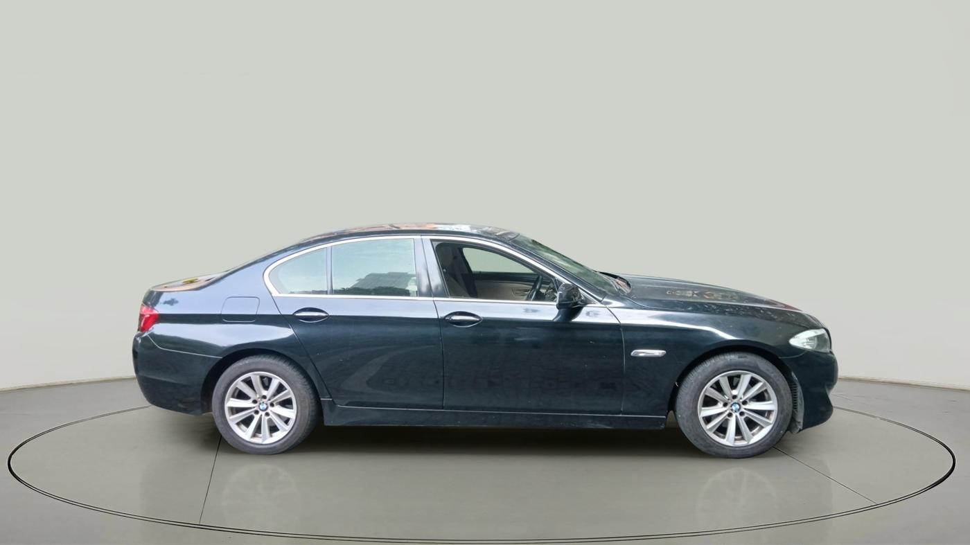2011 BMW 5 Series 520D 2.0, Diesel, Automatic, 1,59,312 km, exterior
