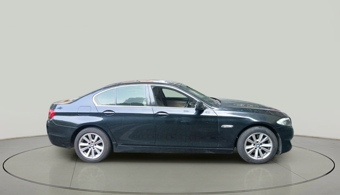 2011 BMW 5 Series 520D 2.0, Diesel, Automatic, 1,59,232 km, exterior