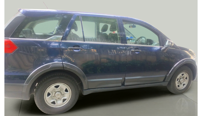 2018 Tata Hexa XE 4X2 7 STR, Diesel, Manual, 1,45,056 km, exterior