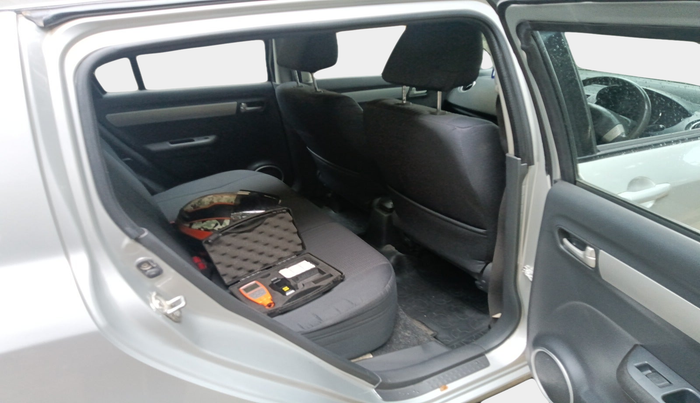 2010 Maruti Swift ZXI, Petrol, Manual, 50,113 km, interior