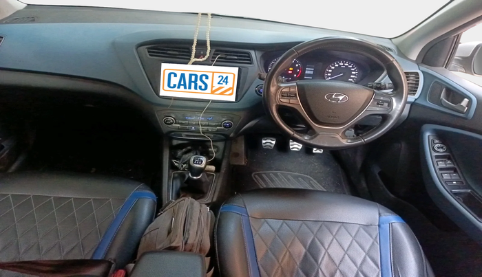 2016 Hyundai i20 Active 1.2 SX, Petrol, Manual, 30,014 km, interior