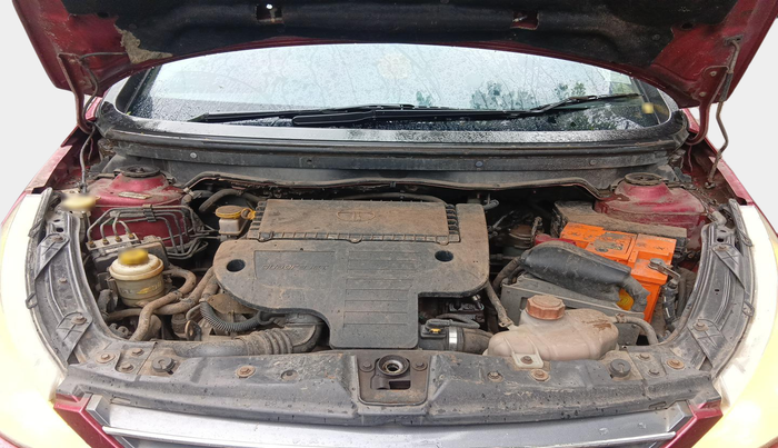 2011 Tata Indica Vista VX QUADRAJET, Diesel, Manual, 63,826 km, exterior