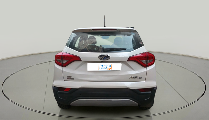 2021 Mahindra XUV300 W8 (O) 1.2 PETROL AMT, Petrol, Automatic, 14,016 km, exterior