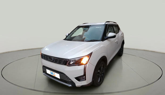 2021 Mahindra XUV300 W8 (O) 1.2 PETROL AMT, Petrol, Automatic, 14,016 km, exterior