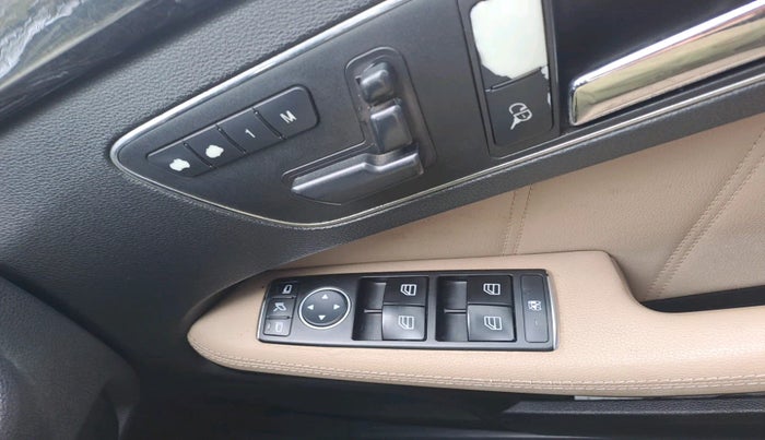 2012 Mercedes Benz E Class E 350 CDI ELEGANCE, Diesel, Automatic, 1,60,131 km, interior