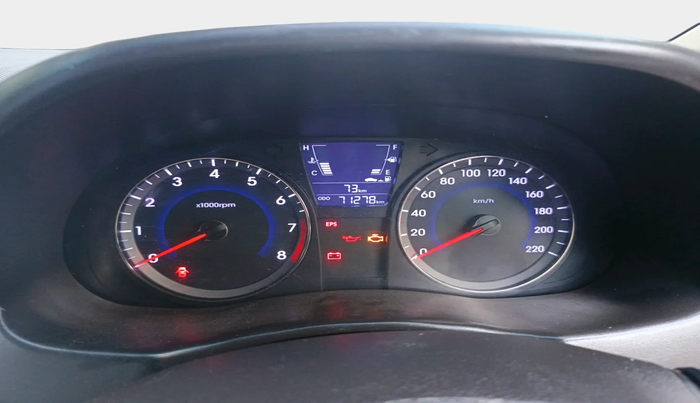 2016 Hyundai Verna 1.6 VTVT SX, Petrol, Manual, 72,006 km, interior