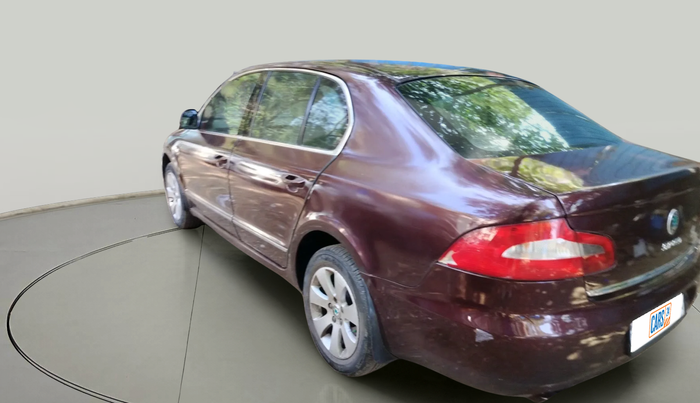 2011 Skoda Superb ELEGANCE 2.0 TDI CR AT, Diesel, Automatic, 98,400 km, exterior