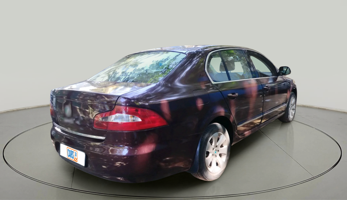 2011 Skoda Superb ELEGANCE 2.0 TDI CR AT, Diesel, Automatic, 98,400 km, exterior