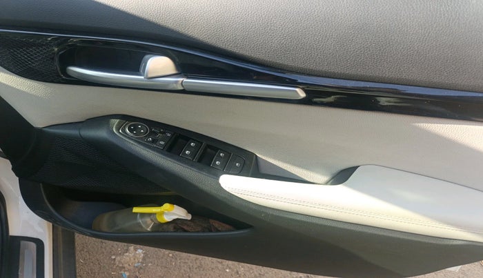 2025 KIA SELTOS HTX 1.5 Diesel MT, Diesel, Manual, 8,392 km, interior