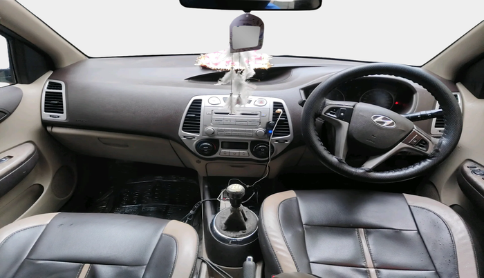 2010 Hyundai i20 ASTA 1.2, Petrol, Manual, 80,881 km, interior