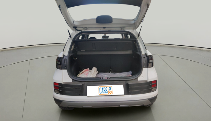 2022 Hyundai VENUE SX 1.2 PETROL, Petrol, Manual, 25,687 km, exterior