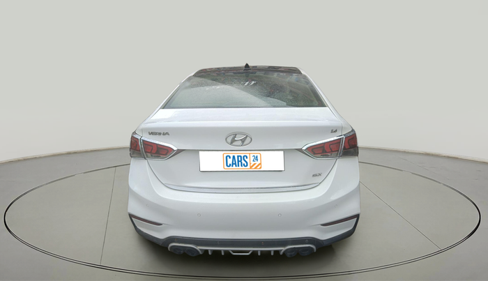 2018 Hyundai Verna 1.6 VTVT SX O, Petrol, Manual, 72,478 km, exterior