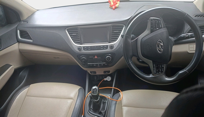 2018 Hyundai Verna 1.6 VTVT SX O, Petrol, Manual, 72,478 km, interior