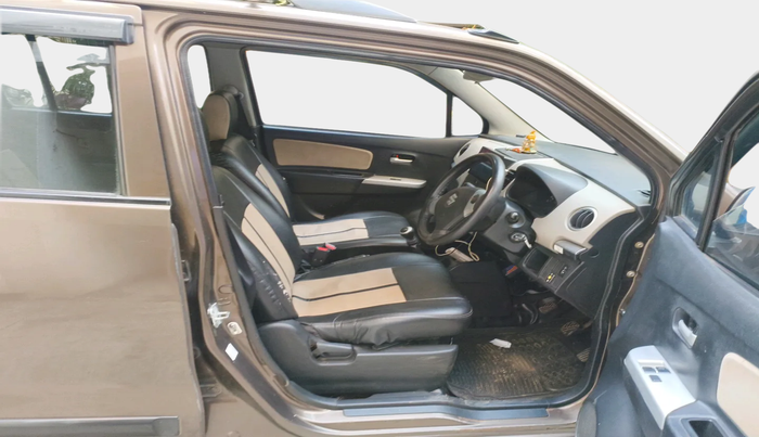 2013 Maruti Wagon R 1.0 LXI CNG, Petrol, Manual, 1,14,630 km, interior